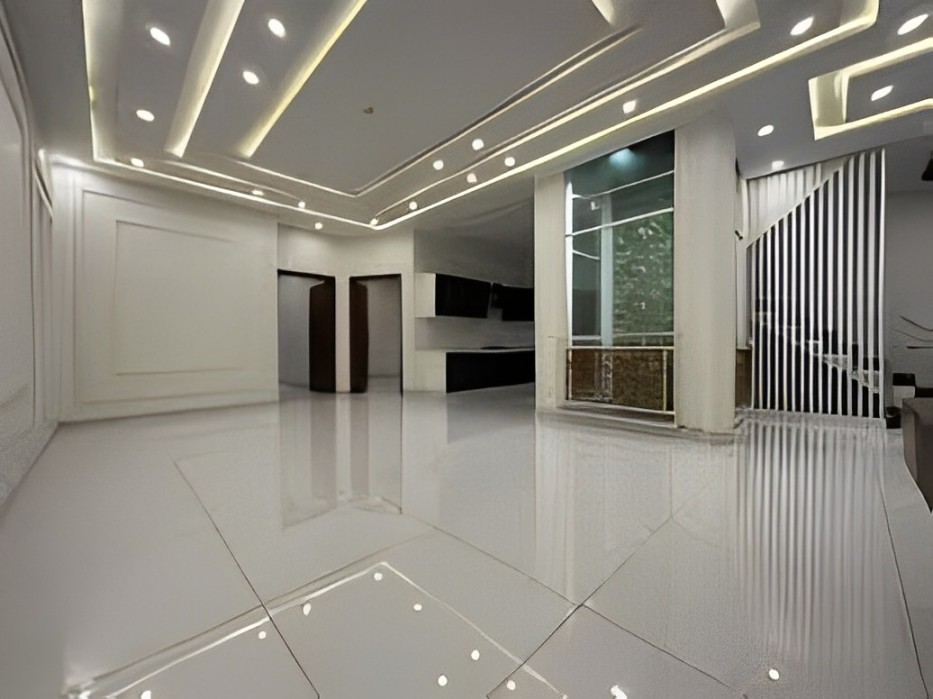 10 Marla Brand New Luxury House For Rent