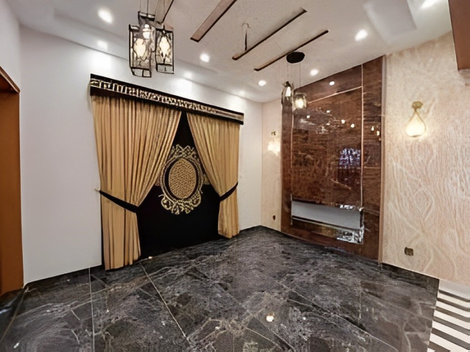 5 Marla Brand New Full House available for Rent