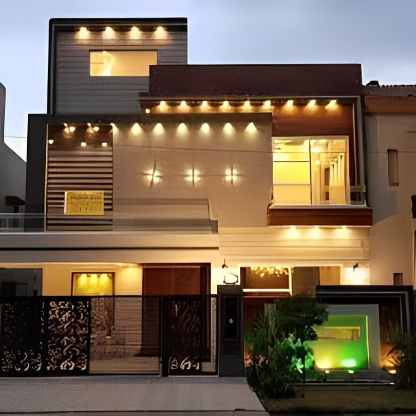 10 Marla Stunning Brand New House for Sale