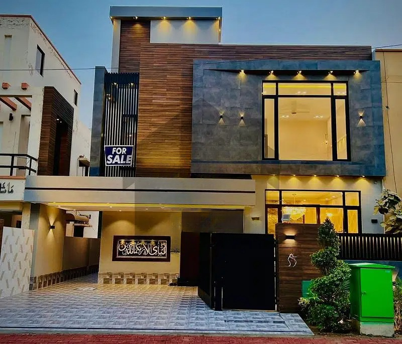 10 Marla House For Sale in Tulip Block Bahria Town, Lahore